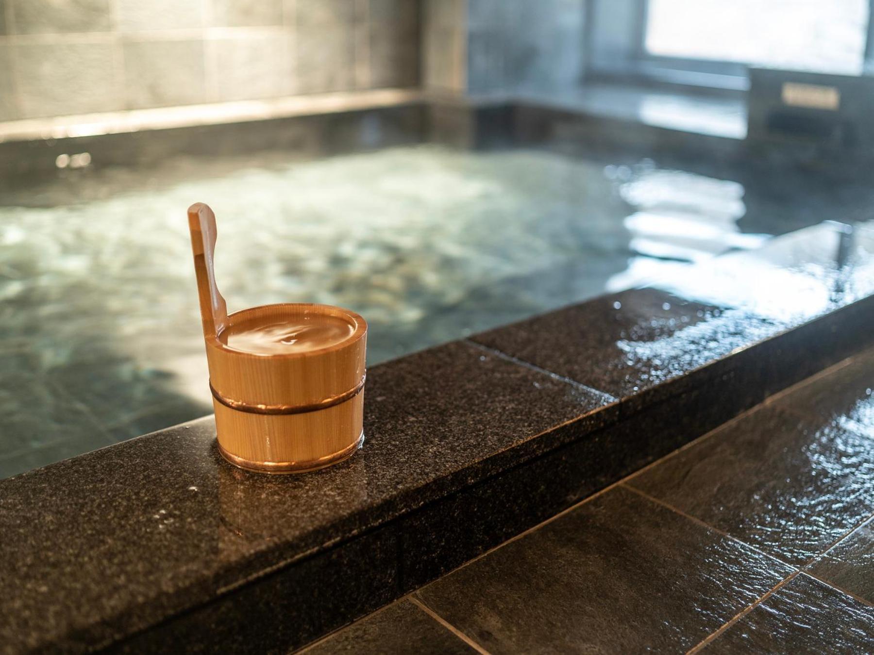 Super Hotel Kumamoto Ekimae Natural Hot Springs Extérieur photo