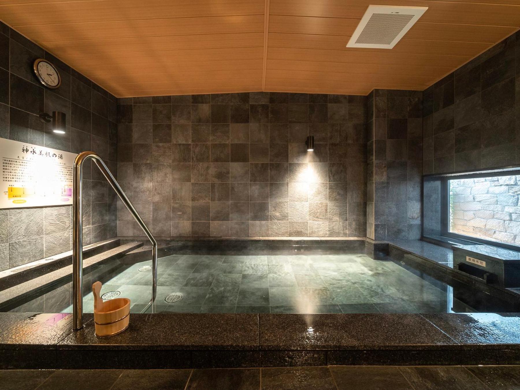 Super Hotel Kumamoto Ekimae Natural Hot Springs Extérieur photo